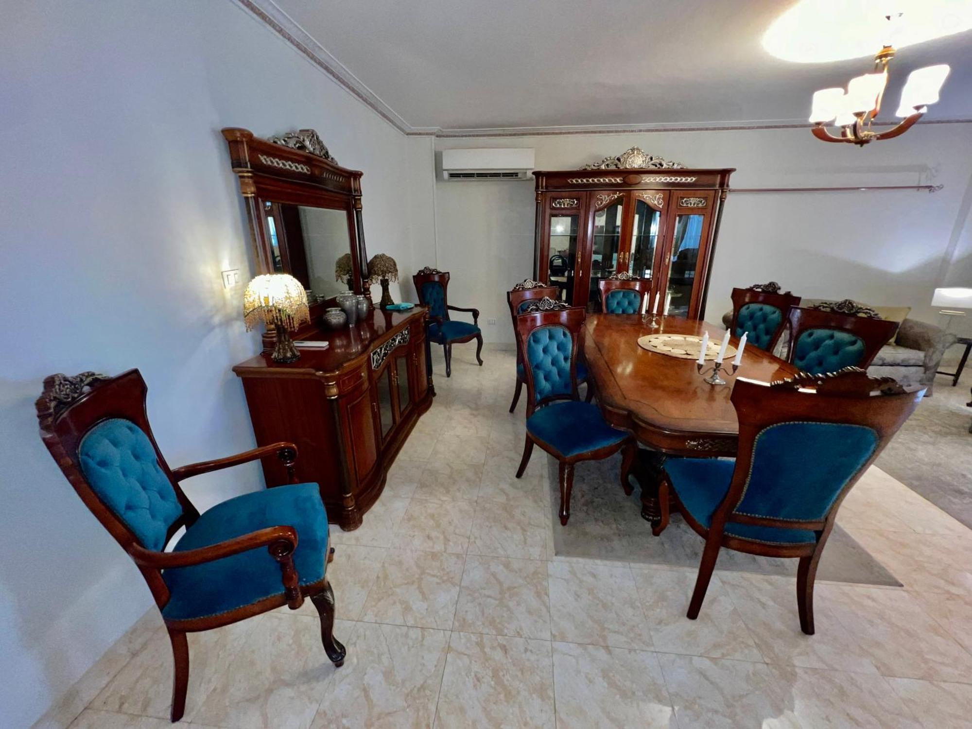 Luxurious 3 Bedroom Rustic Apartment Overlooking Huge Garden - For Families And Couples 开罗 外观 照片